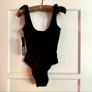 Xoxo one piece black bikini